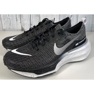Nike Invincible Run 3 Black and White Athletic Shoes